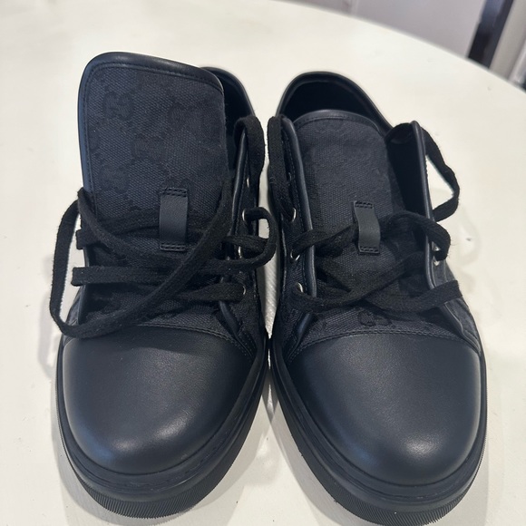 Never worn : size 8 but I’m a size 10 in Nike and they fit me well - Picture 5 of 6